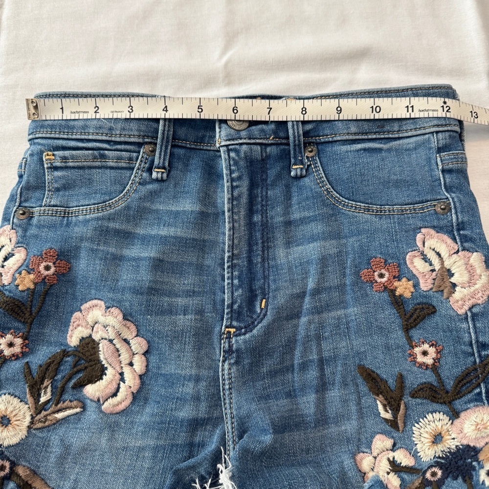 Abercrombie & Fitch Blue Skinny Jeans with Floral Embroidery - Picture 5 of 9